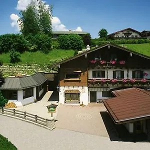 Haus Hanauerbichl Apartment