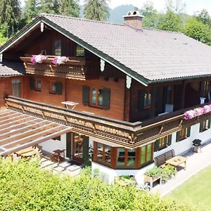 Wurm Apartment